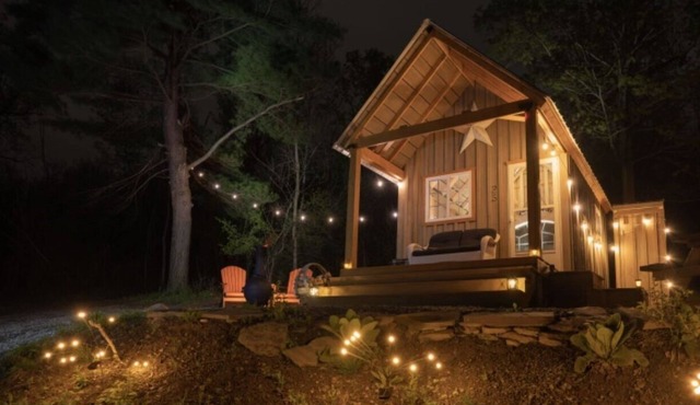 STARWOOD - PET FRIENDLY! - OFF GRID - ROMANTIC - ON WINE TRAIL