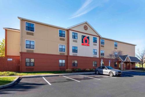 Studio 6 Corporate Extended Stay Rochester Henrietta NY