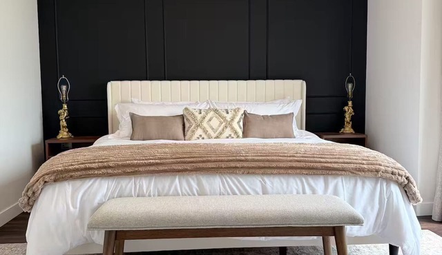 Stylish New-Build Duplex Retreat - D