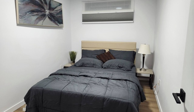 Stylishly comfortable and cozy private 1 bedroom suite at Eastbrook, Regina East