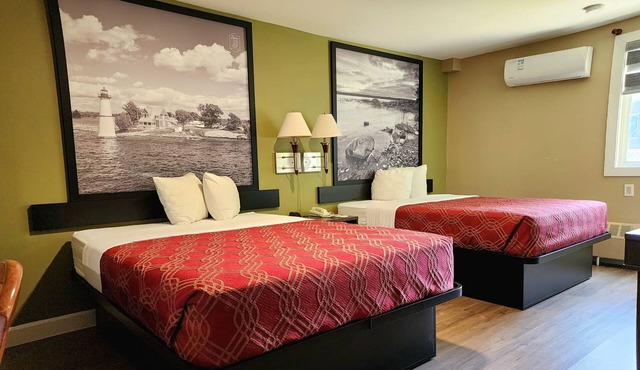 Super 8 by Wyndham Pembroke