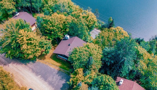 Swiss/Sauna/Lake View/Garden Space