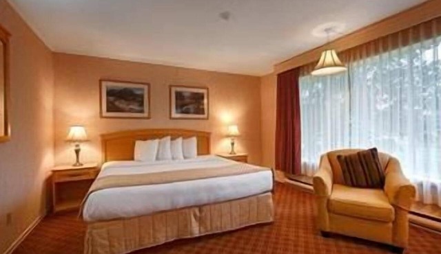 Sword Motor Inn in Bancroft
