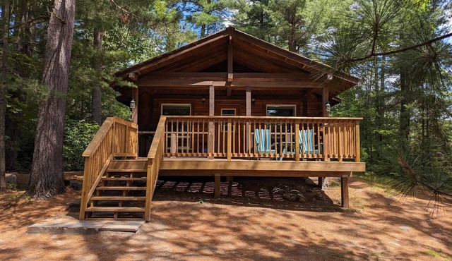 Tall Timbers cottage is located on 100 kilometers of beautiful, tranquil river