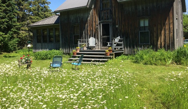 Tasteful cottage retreat.