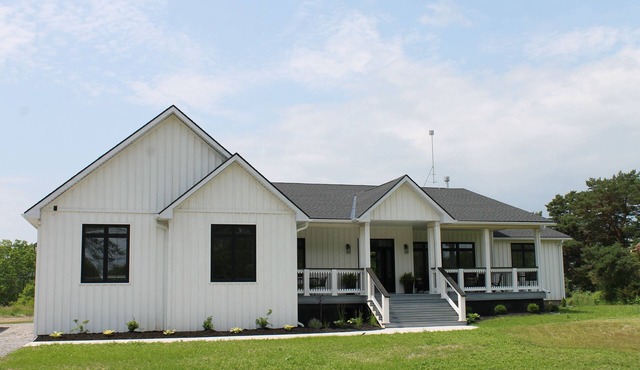 The Beach house, Prince Edward County
