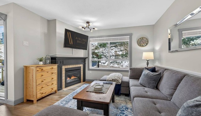 The Bunkhouse | Ski-in/Out | Central | Fireplace