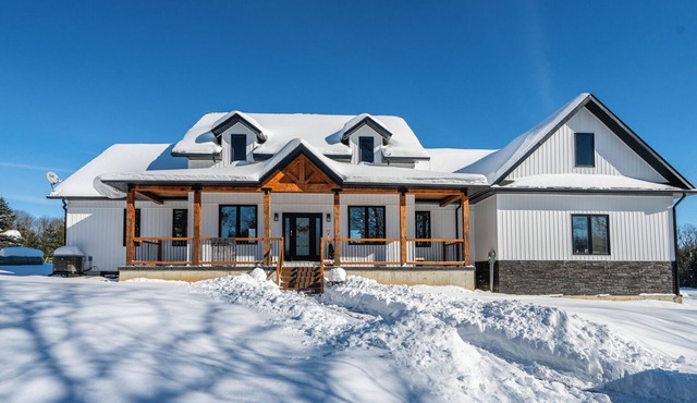 The Family Farmhouse @Westgrey