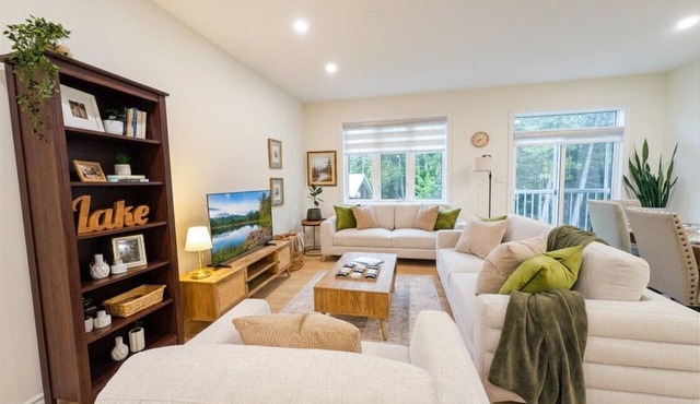 The Family Friendly Bobcaygeon Bungaloft