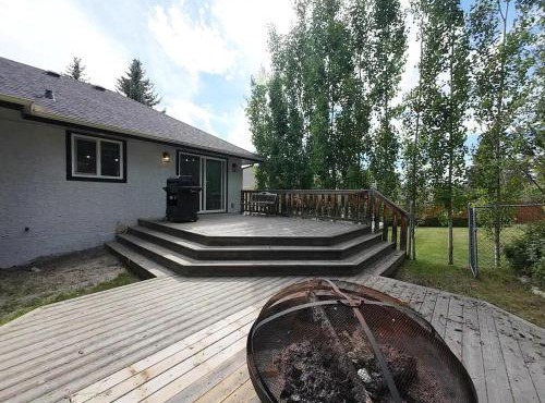 The Luxe Escape Calgary I 3BR Vacation Home
