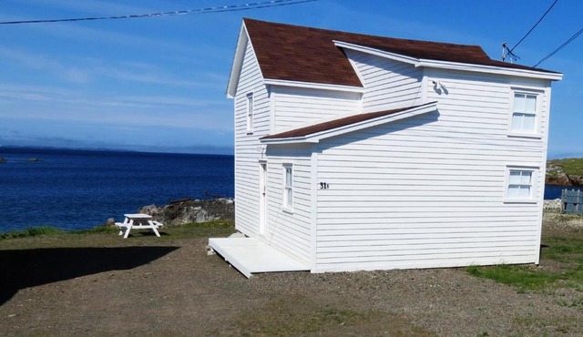 The Old Salt Box Co. - Aunt Glady's
