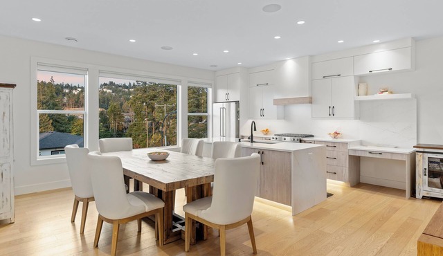 This Modern Coastal Family Home is the Perfect Retreat while in Victoria.