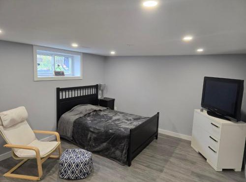 Toronto Etobicozy Guest House