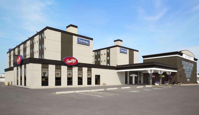 Travelodge by Wyndham Edmonton West