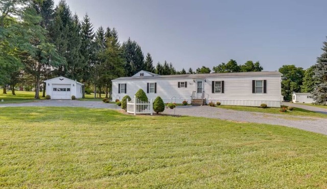 Unwind in the heart of the FingerLakes