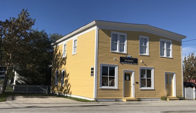 VACATION RENTAL ~ AUNT JANE'S PLACE
