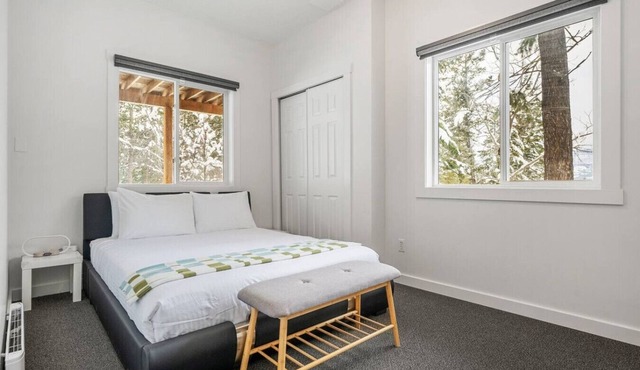 Valley View Suite | Hot Springs | Central | AC