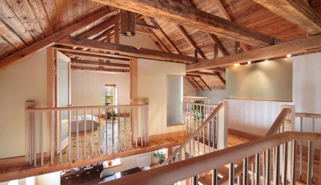 Vast open post and beam cottage CITQ 294676