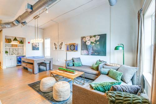Walk to Vanderbilt: Eclectic Apt in Nashville