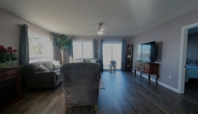 Waterfront Cottage - Trent Hills, ON