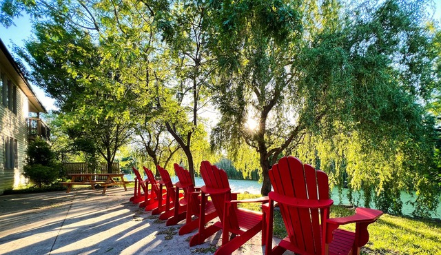 Waterfront, fishing, nature lover’s dream, accessible, pet friendly
