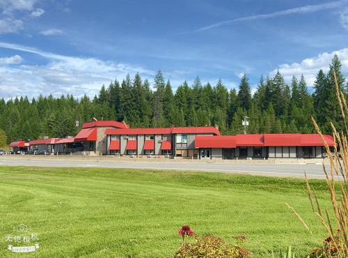 Wells Gray Inn