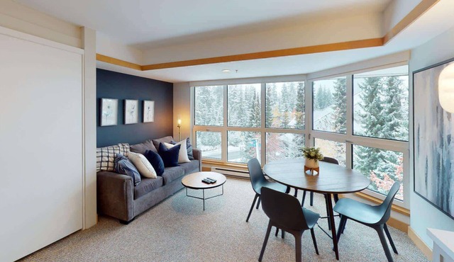 Whistler - Le Chamois - 1 bedroom #411