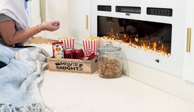 Workspace + Fireplace + Coffee Bar + Sleeps 12