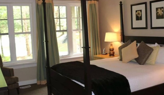 Year Round Muskoka Cottage