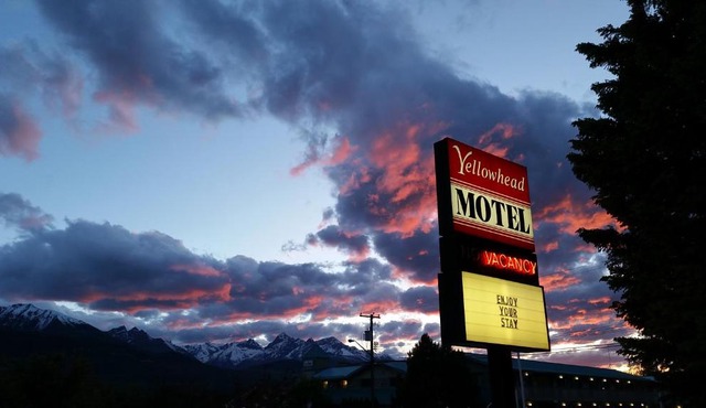 Yellowhead Motel