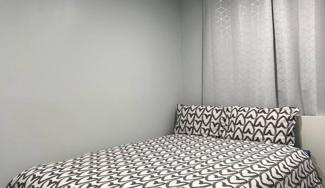Yellowknife Downtown Retreat