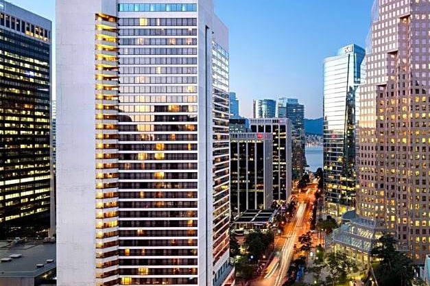 4-Star Hotel ∙ Hyatt Regency Vancouver