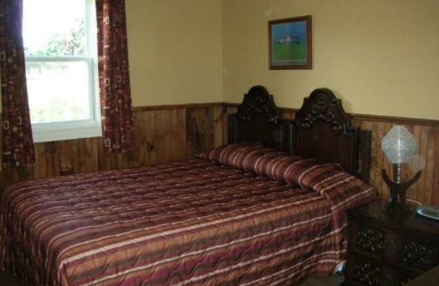 Avonlea Cottages PEI - 2 Bedroom Deluxe Cottage - 2 bedroom Deluxe cottage (#16)