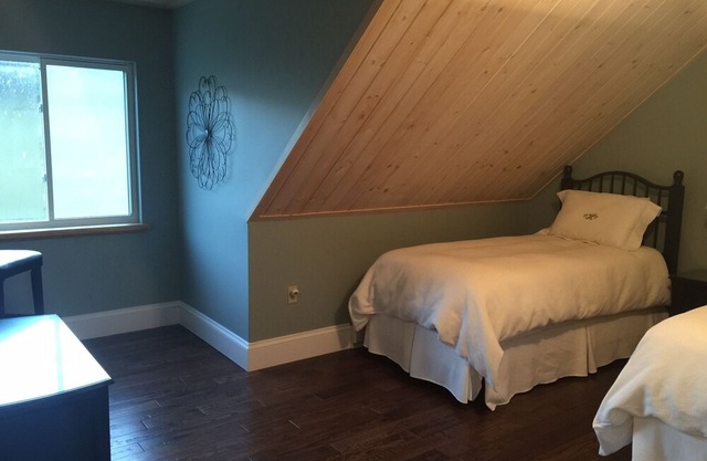 Cape Breton Island Luxury Condo Sleeps 8 Condo 2