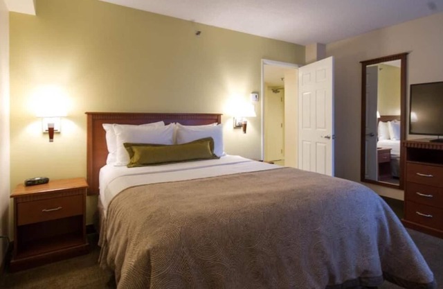 Prime Location! 4 Relaxing Units, Near Old Port, Place des Arts, Notre Dame