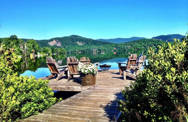 RCNT Chalets /4 bedroom Chalet with private spa