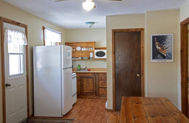 Traditional 3 Bedroom Cottage