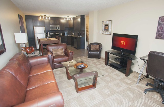 Uptown 1B08 - 1 Bedroom - Calgary, Alberta