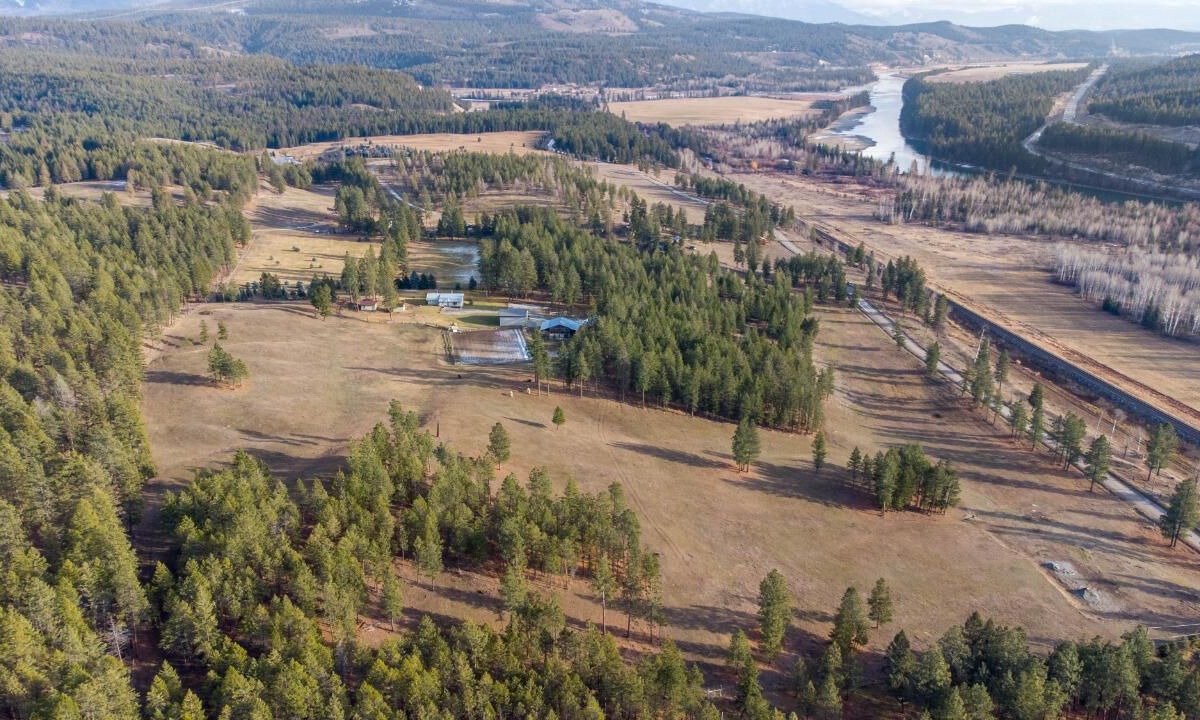 Koocanusa Ranch Cabin | Cozy, private, ranch cabin in the beautiful East Kootenay's
