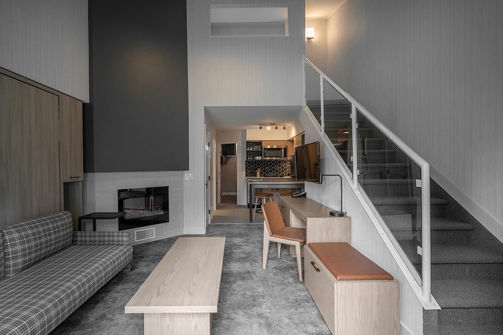 Photo of Livingroom in Lake Louise