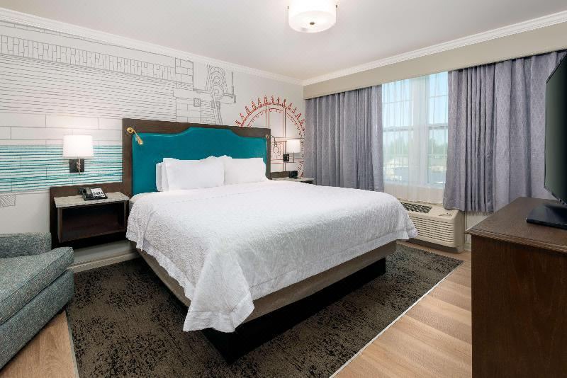 Photo of Bedroom in Williamsville