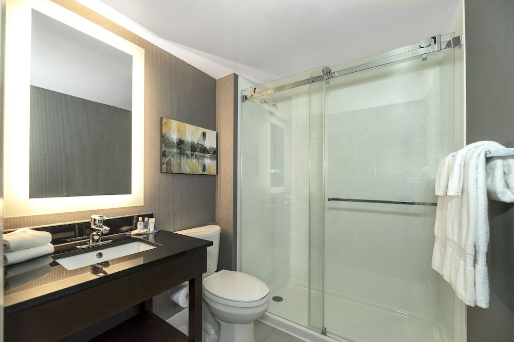 Photo of Bathroom in Boucherville