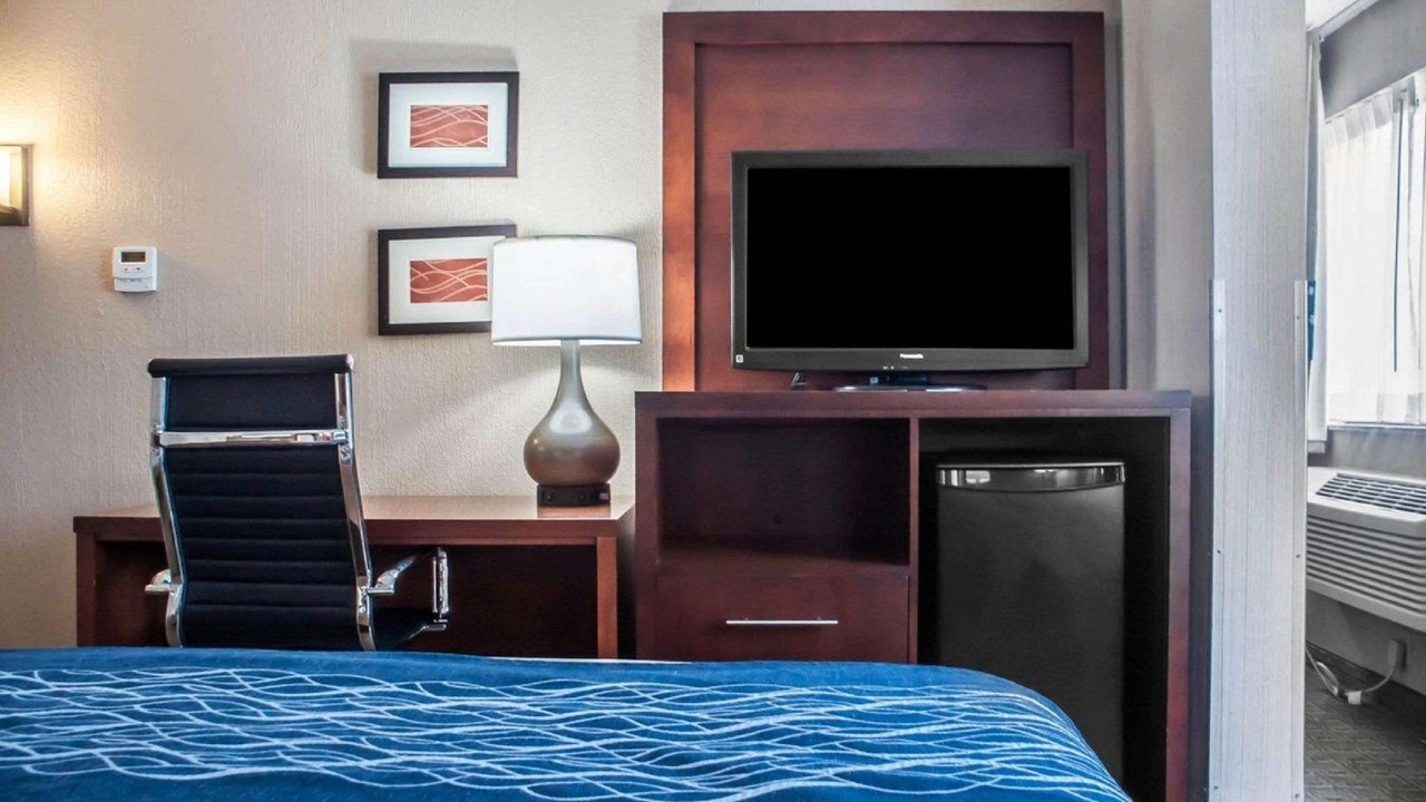 Photo of Bedroom in Amherst