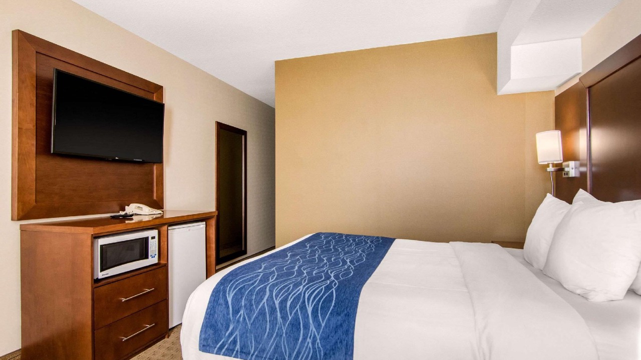 Photo of Bedroom in Medicine Hat
