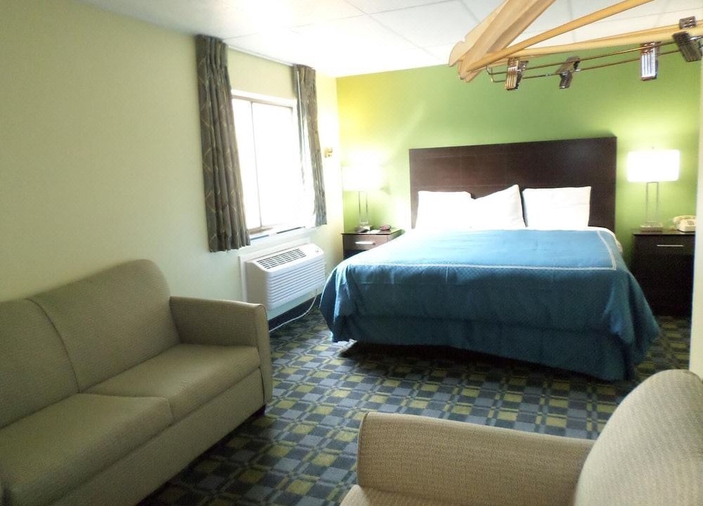 Photo of Bedroom in Lakewood