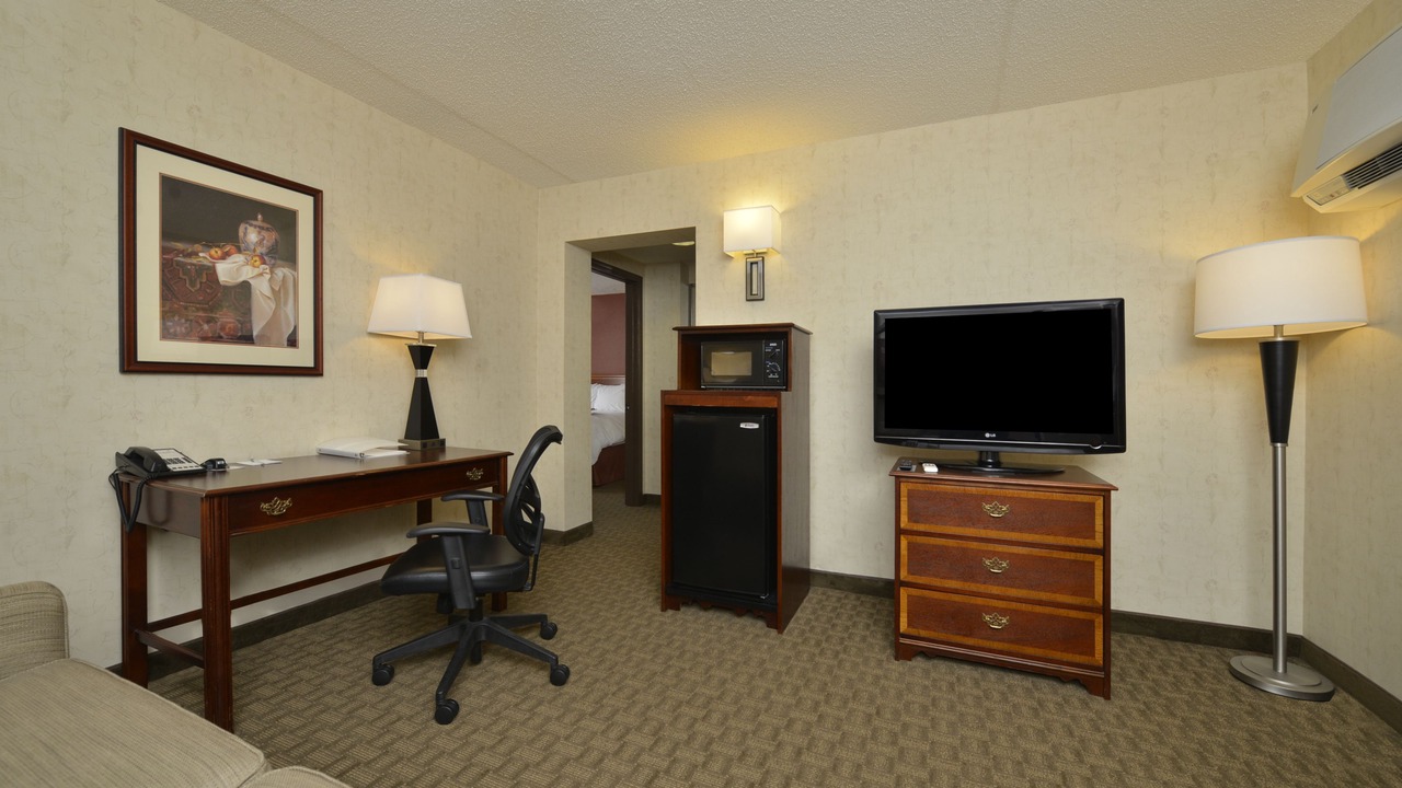 Photo of Livingroom in East Aurora