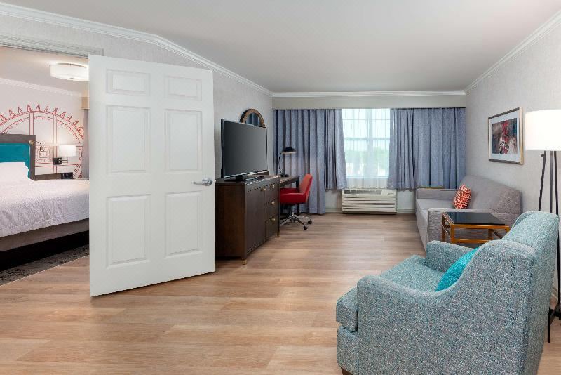 Photo of Livingroom in Williamsville