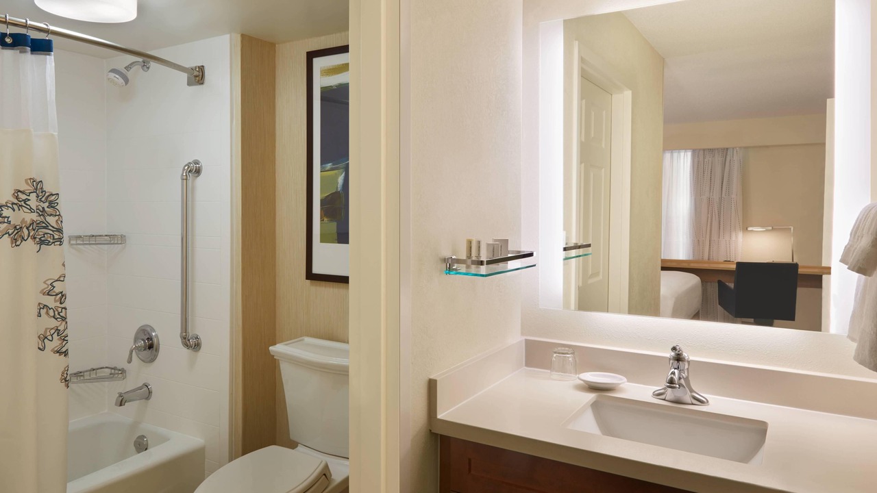 Photo of Bathroom in Etobicoke