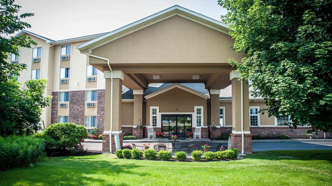 Photo of Buildings in Amherst