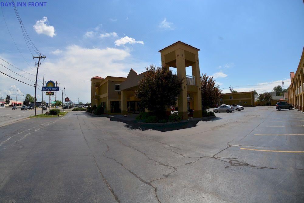 Photo of Buildings in Tonawanda